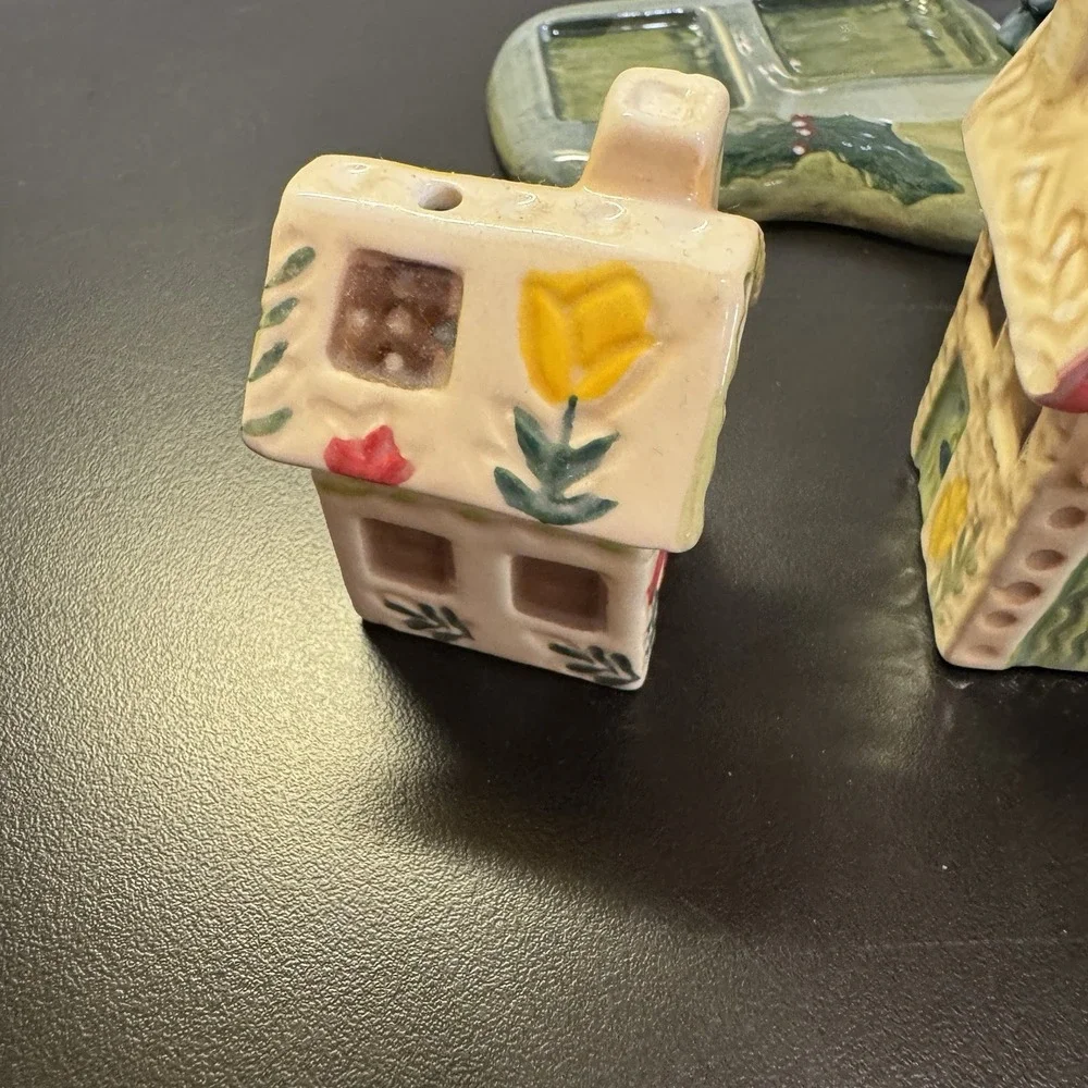 Anthropologie‎ Salt Pepper Shaker Village House Cottage 3pc Set Nathalie Lete